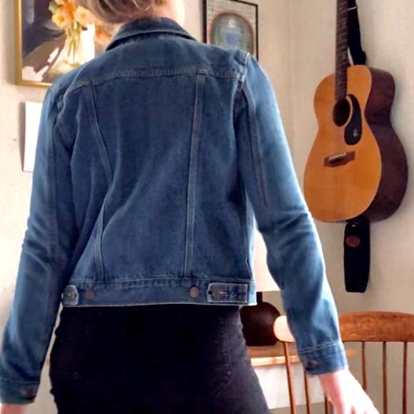 Levi's Jean Jacket - Women's Size Small - Picture 5 of 5